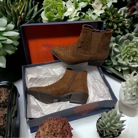Carlos Santana Shoes - Carlos Santana Montana Boots in Woodstock 5 (3.5 kids)